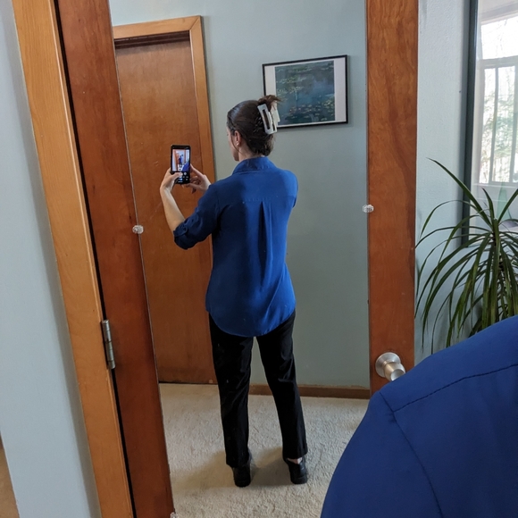 Express and Loft chiffon blouses - Picture 5 of 8